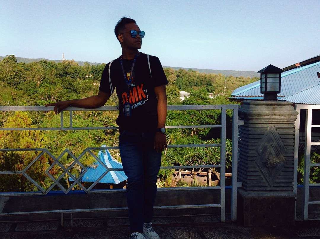 Hotel Sinar Tambolaka主图