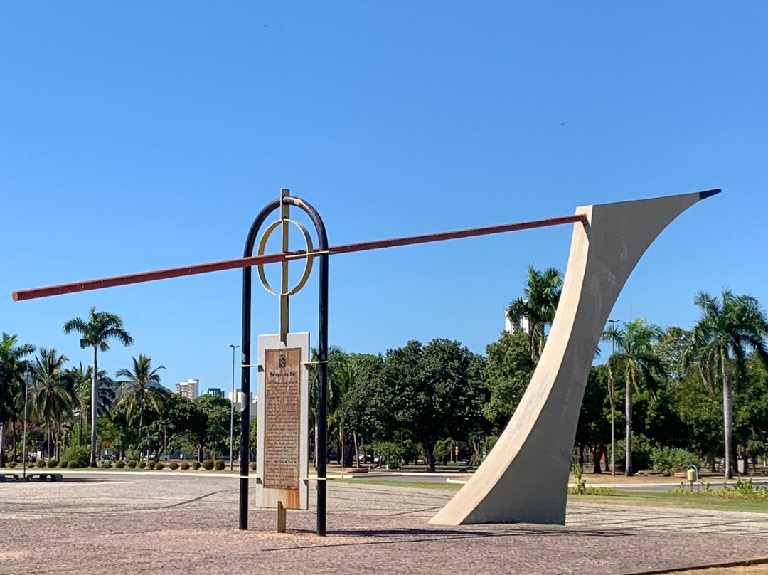 Praca Dos Girassois景点图片