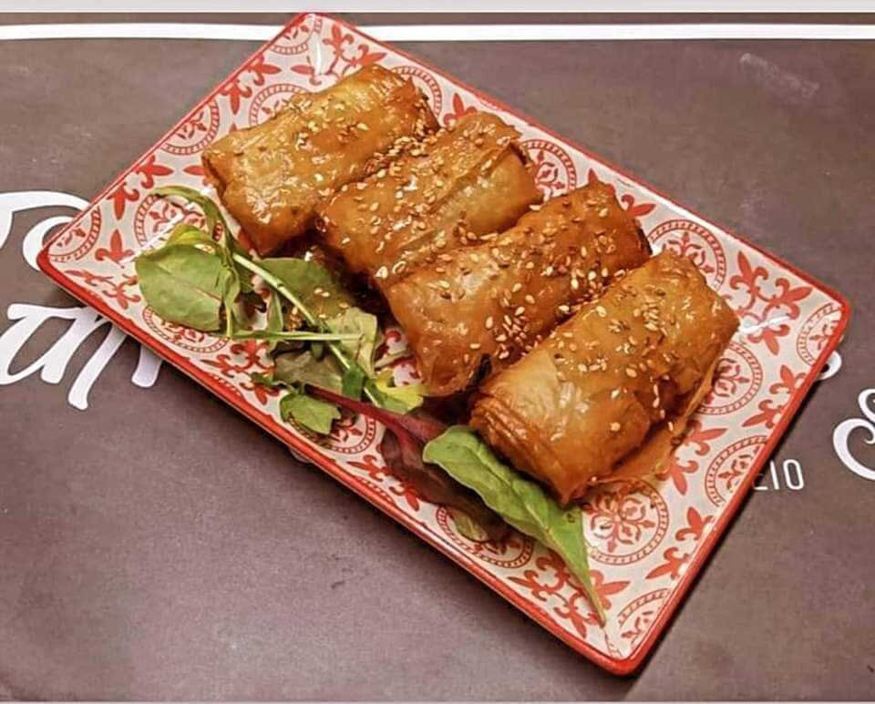 Mousikó Mezedopoleío Stin Ygeiá Mas