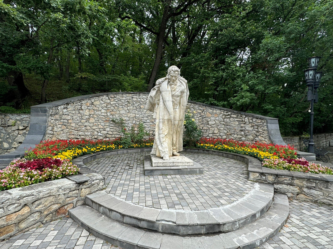 Monument A.S. Pushkin景点图片