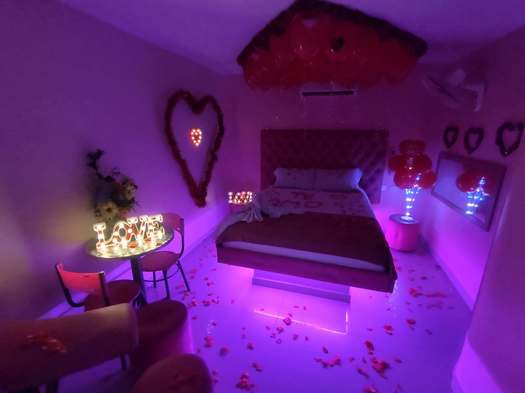 Hotel Topo Real主图