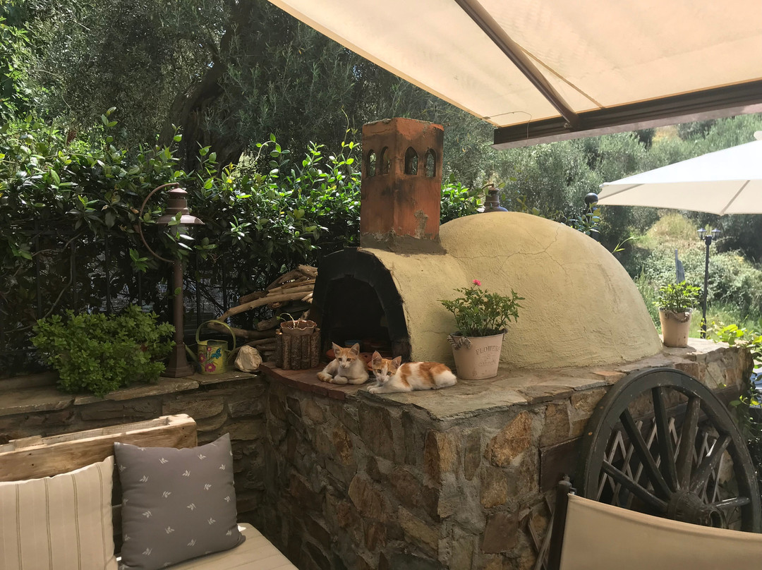 Oriades Guest House主图