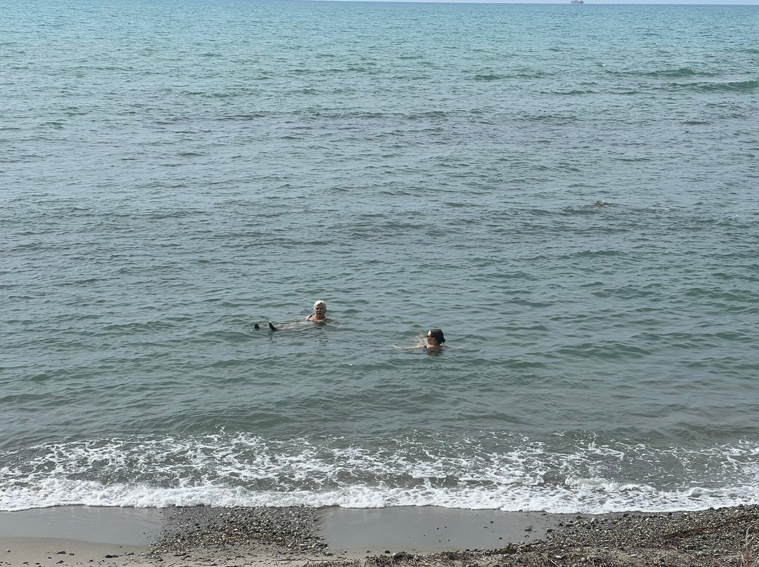 Kallmi Beach-杜勒斯必去景点