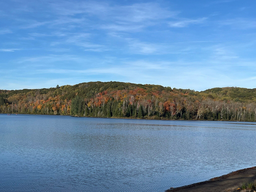 Arrowhead Provincial Park-亨茨维尔必去景点