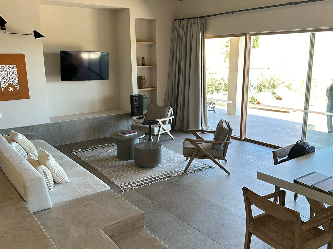 Eliamos Villas Hotel & Spa主图