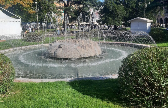 Fontana delle Alpi-维罗纳必去景点