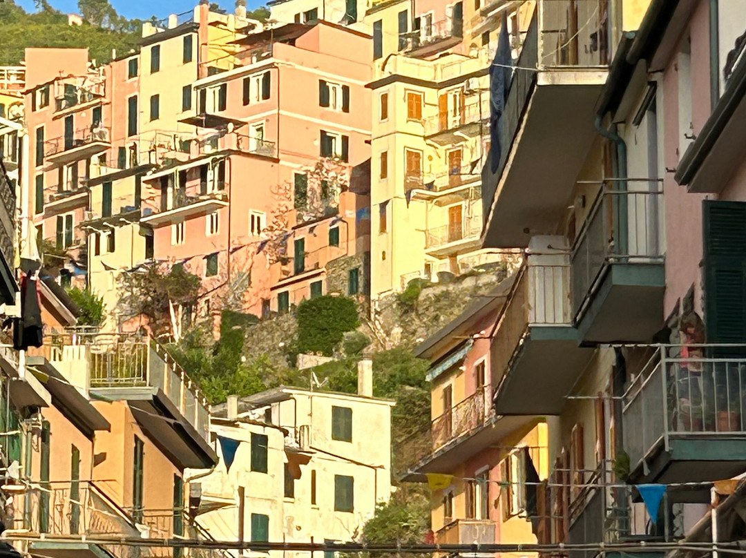 Piazza Guglielmo Marconi-韦尔纳扎必去景点
