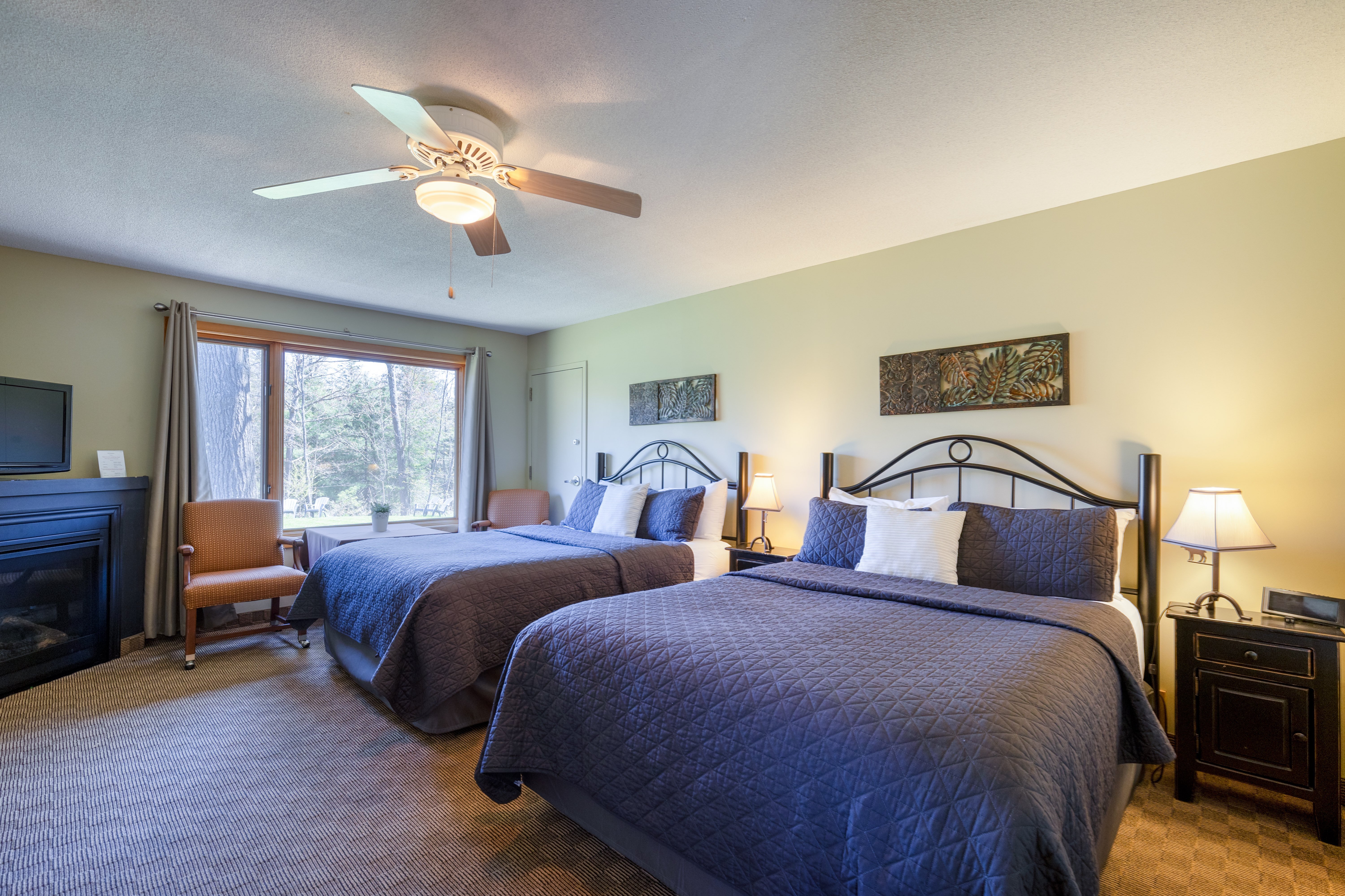 Log Cabin Inn - Accommodations-客卧