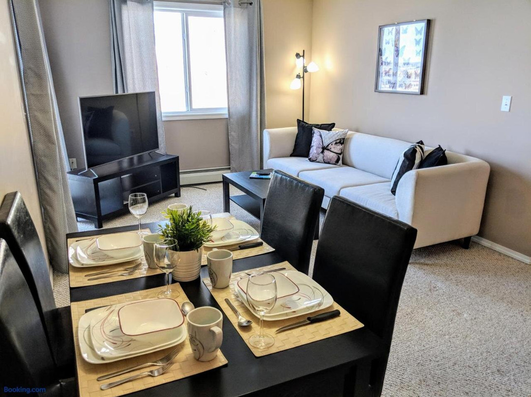 Quiet 2 Bed 2 Bath Close To Westview Hospital