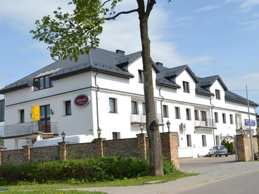 Sala Bankietowa I Pokoje Gościnne