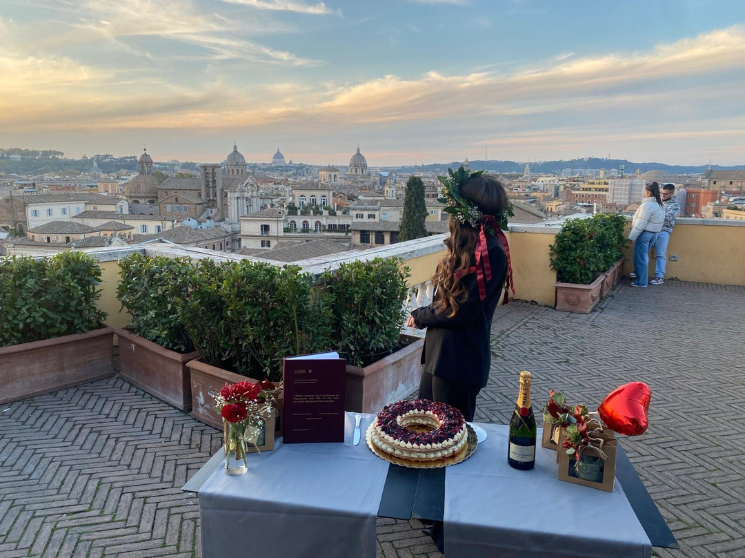 Pasticceria Cose Da Mat-阿韦利诺必去景点