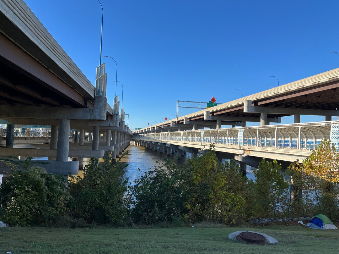 Cyrus Avery Centennial Plaza-塔尔萨必去景点