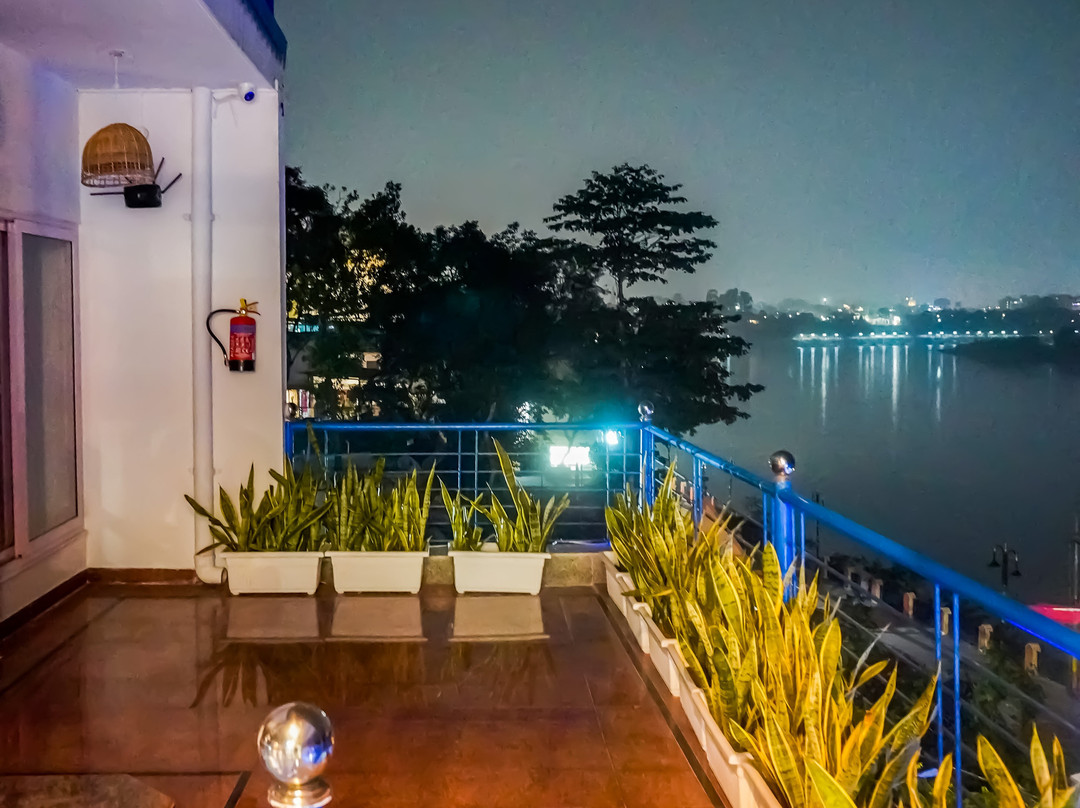 The Neeraj Ganga Cottages主图