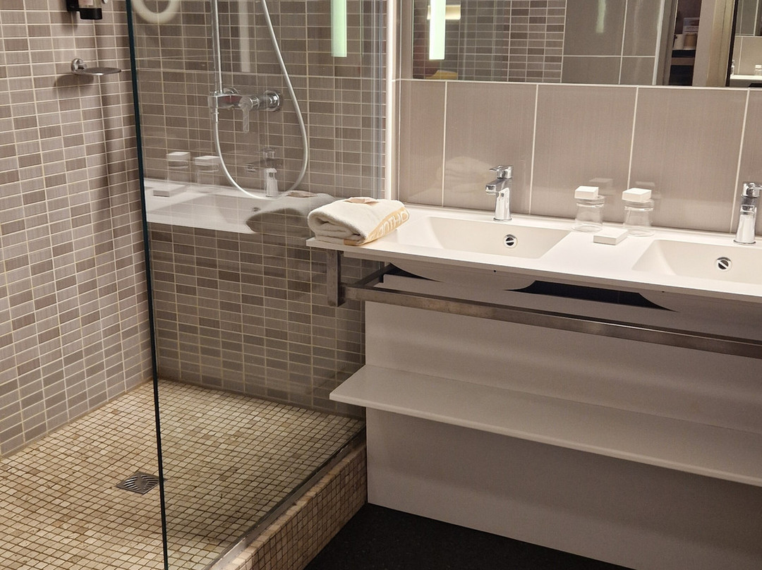 亚特兰塔尔酒店主图