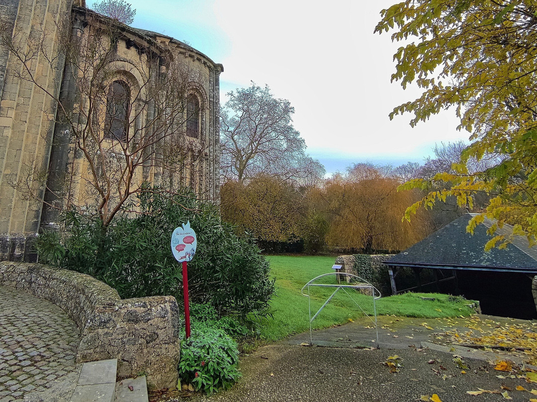 Lavoir Et Fontaine Saint Macou景点图片