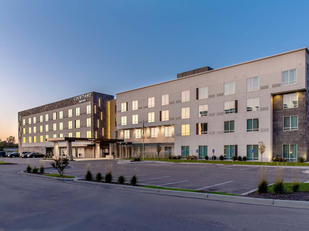 Courtyard by Marriott St Paul Woodbury主图