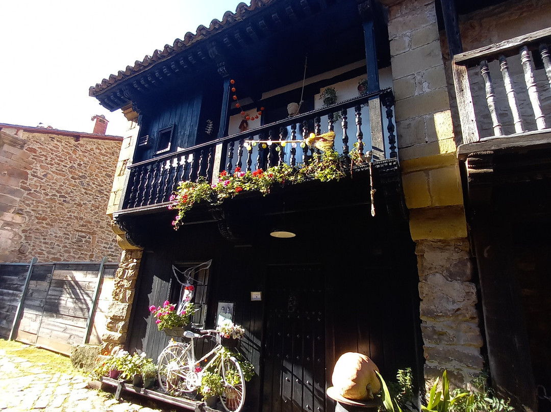 Bárcena Mayor Historic Village-Barcena Mayor必去景点