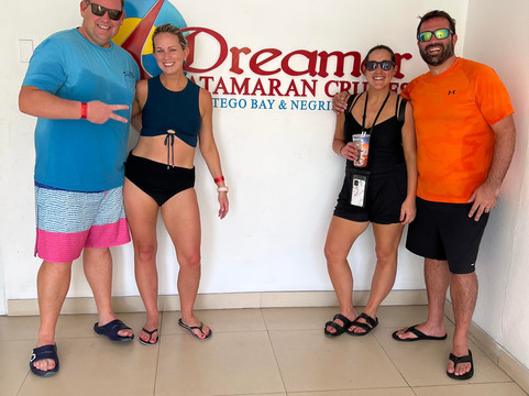 Easy Vibes Exclusive Tours & Transfers-蒙特戈贝必去景点