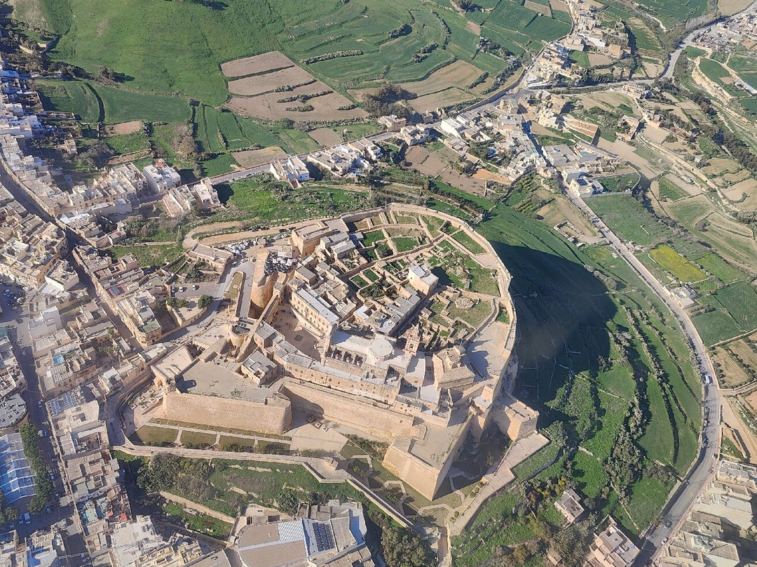 Buzz Flying-Luqa必去景点