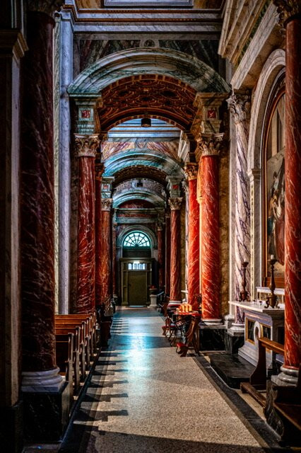 Basiliek H.H. Agatha en Barbara景点图片