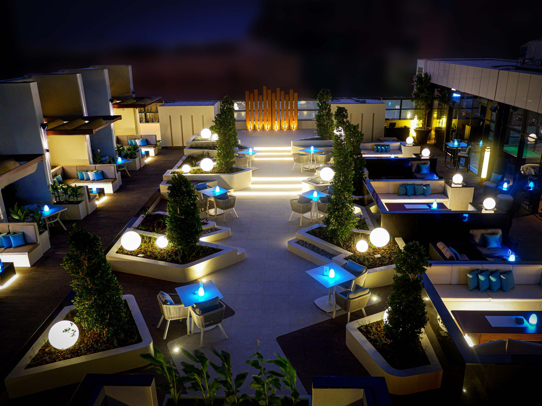 Balcon Lounge & Terrace