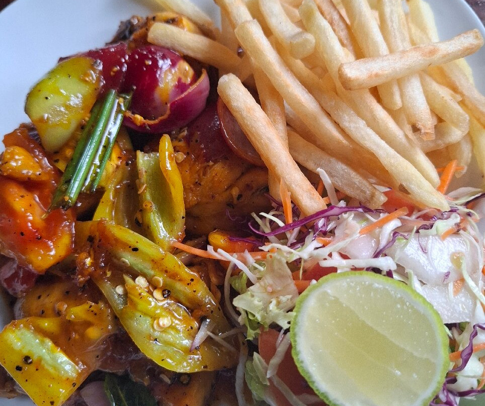 Dewasiri Seafood Hikkaduwa & Hotel