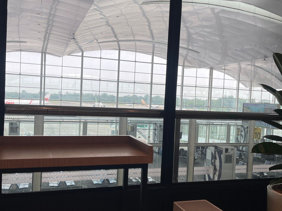 Plaza Premium Lounge Kualanamu International Airport-棉兰必去景点