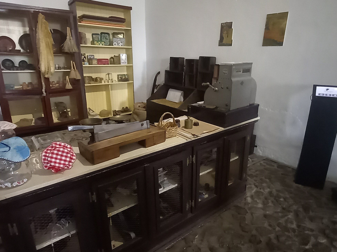 Centro Interpretativo Das Festas Do Povo - Casa Das Flores-Campo Maior必去景点