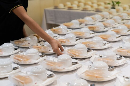 论坛公园酒店主图