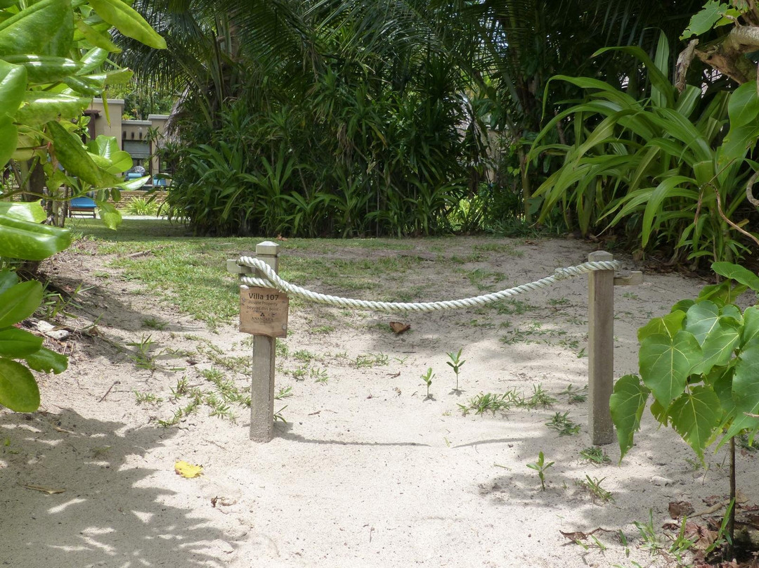 西南阳光酒店主图