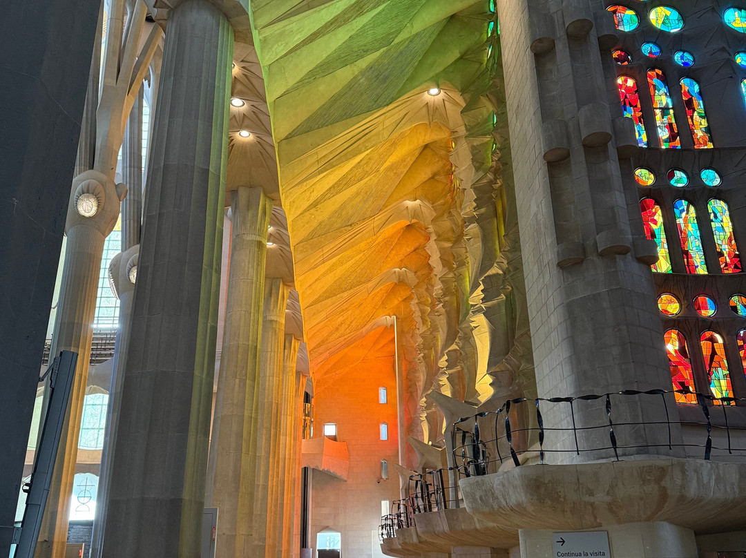 LivTours Barcelona-巴塞罗那必去景点