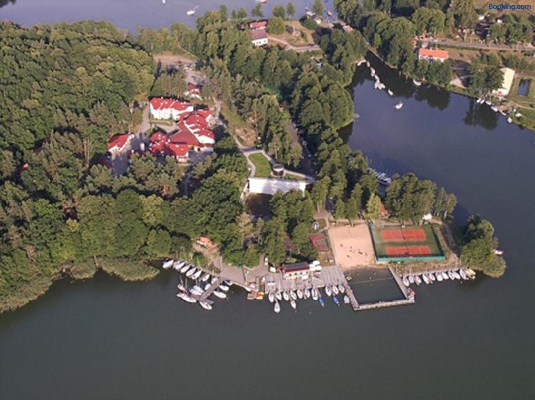 Guzianka Resort