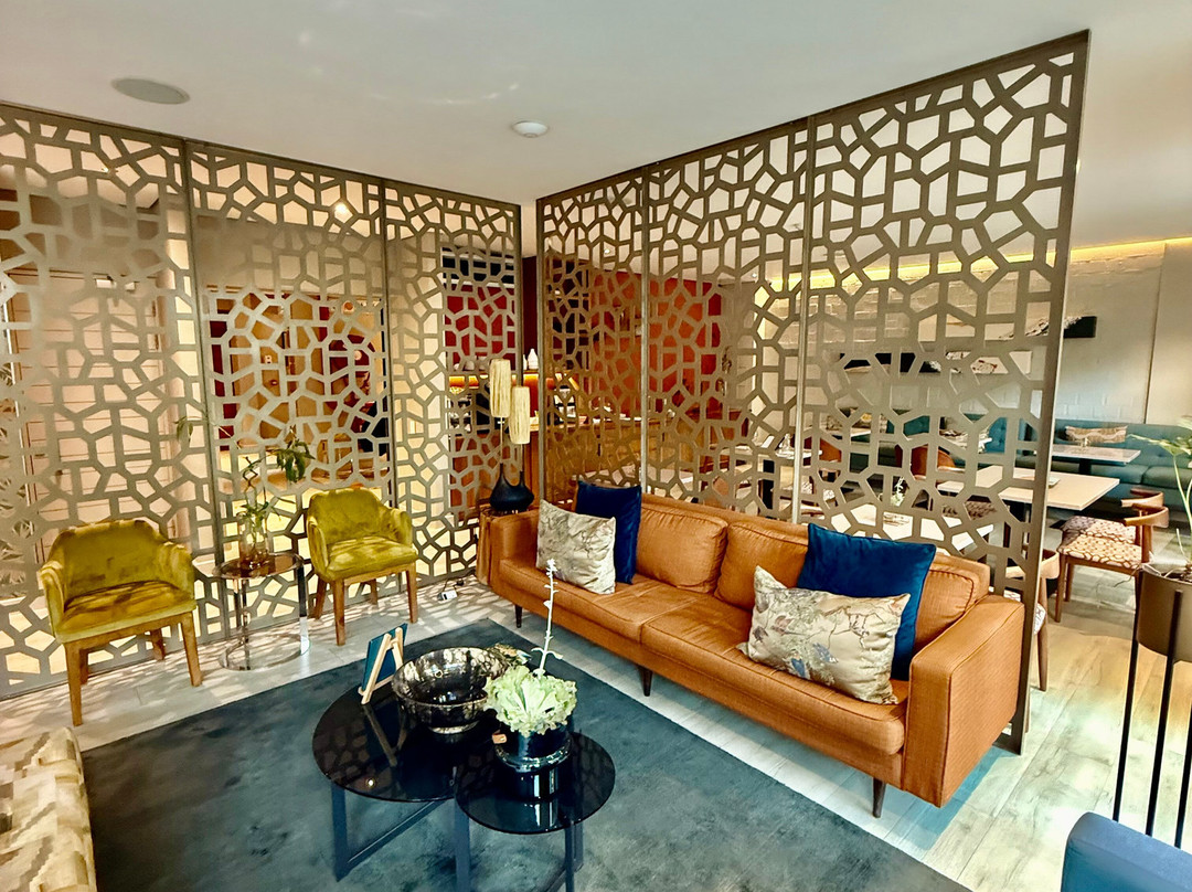 泽斯特精品别墅酒店主图