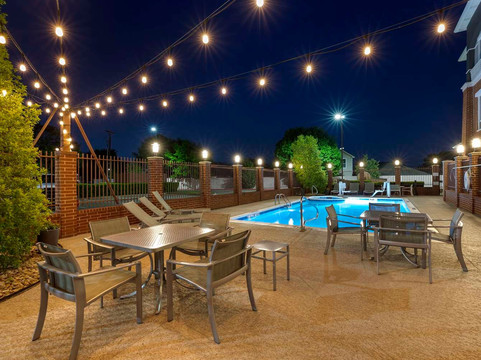 邓肯维尔达拉斯贝斯特韦斯特优质酒店主图