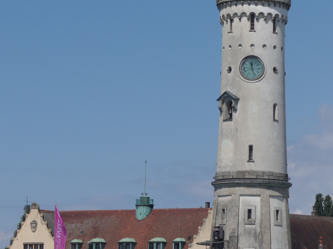 Lighthouse and Bavarian Lion Sculpture-林道必去景点