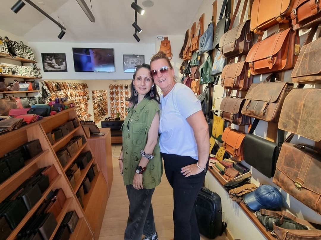 Hatzis Leather Workshop景点图片