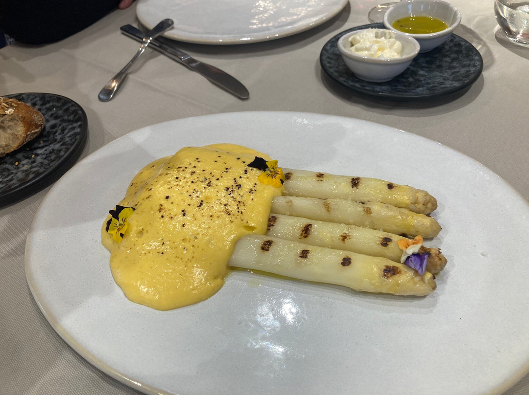 Abadesa Restaurante Hotel主图