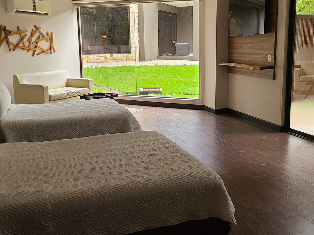 Nammbu Beachfront Bungalows主图