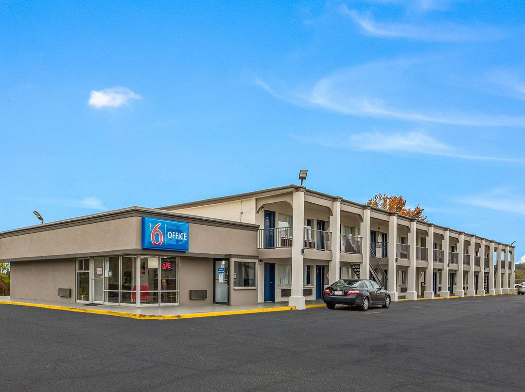 Motel 6 Tupelo, MS - Downtown