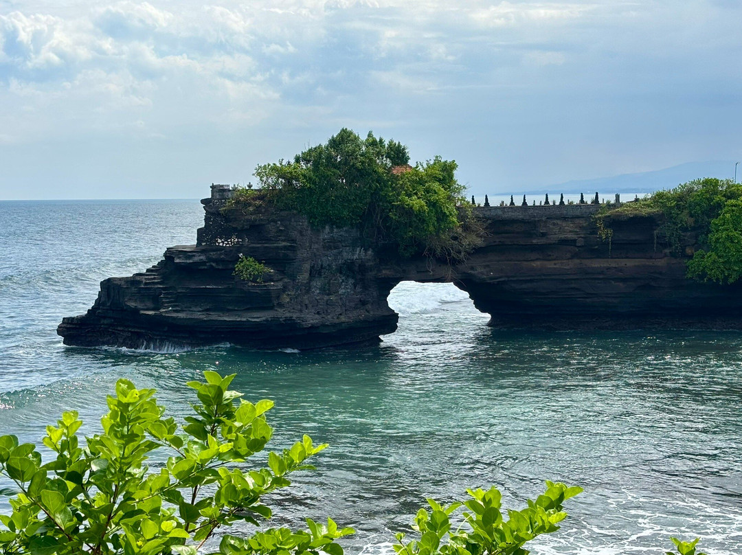 Pura Batu Bolong-Senggigi必去景点