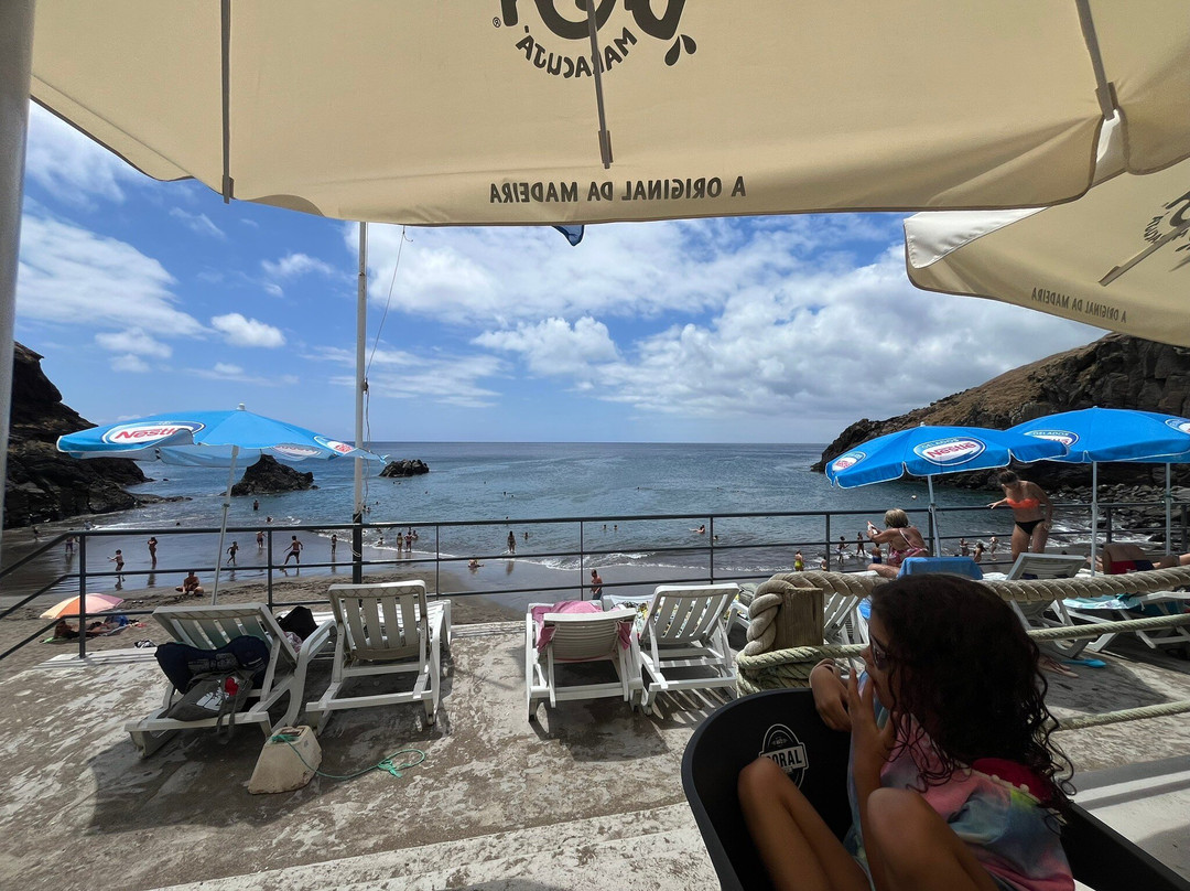 Prainha do Caniçal-卡尼卡尔必去景点