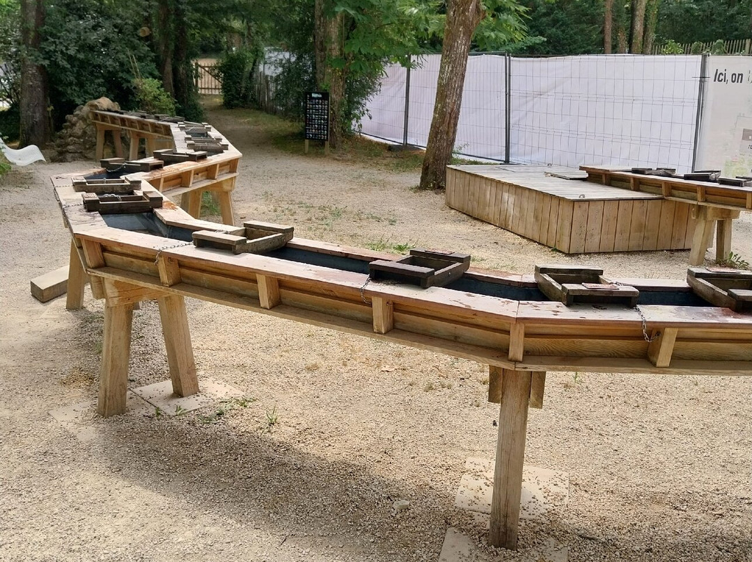 Le Gouffre de Proumeyssac-Audrix必去景点