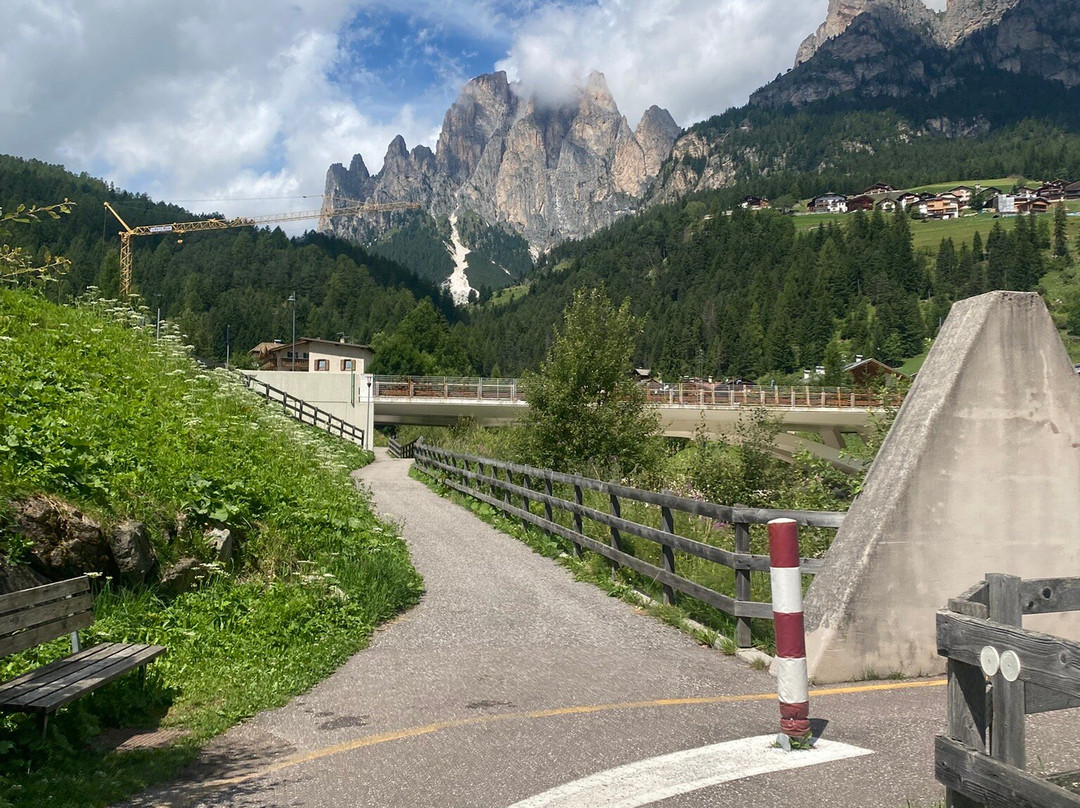 Ciclabile delle Dolomiti di Fiemme e Fassa-卡纳泽伊必去景点