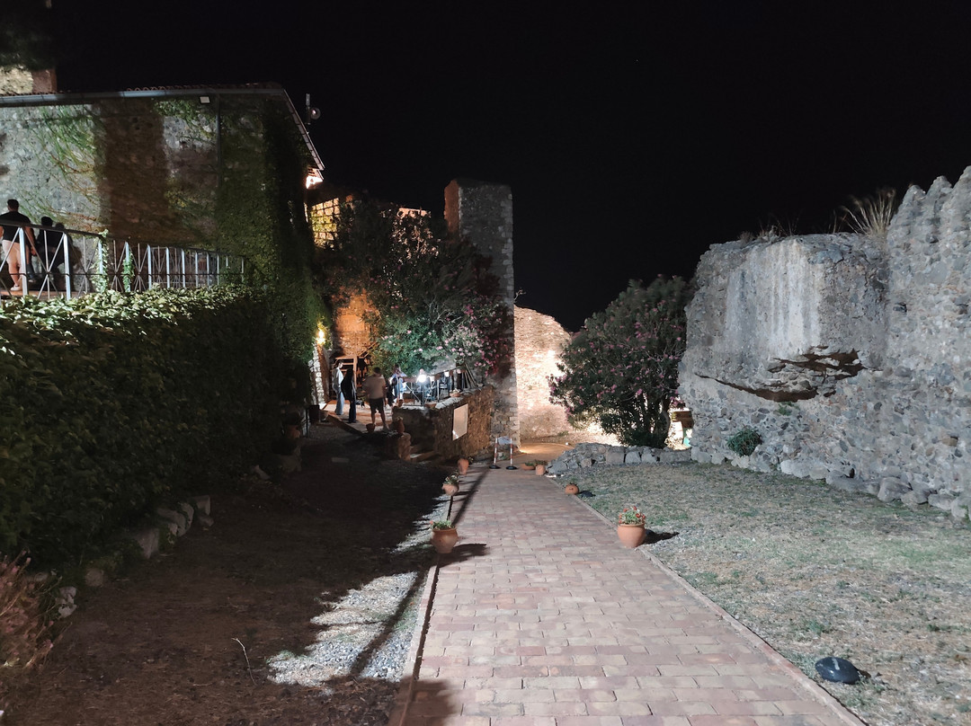 Castello Normanno di Squillace-Squillace必去景点