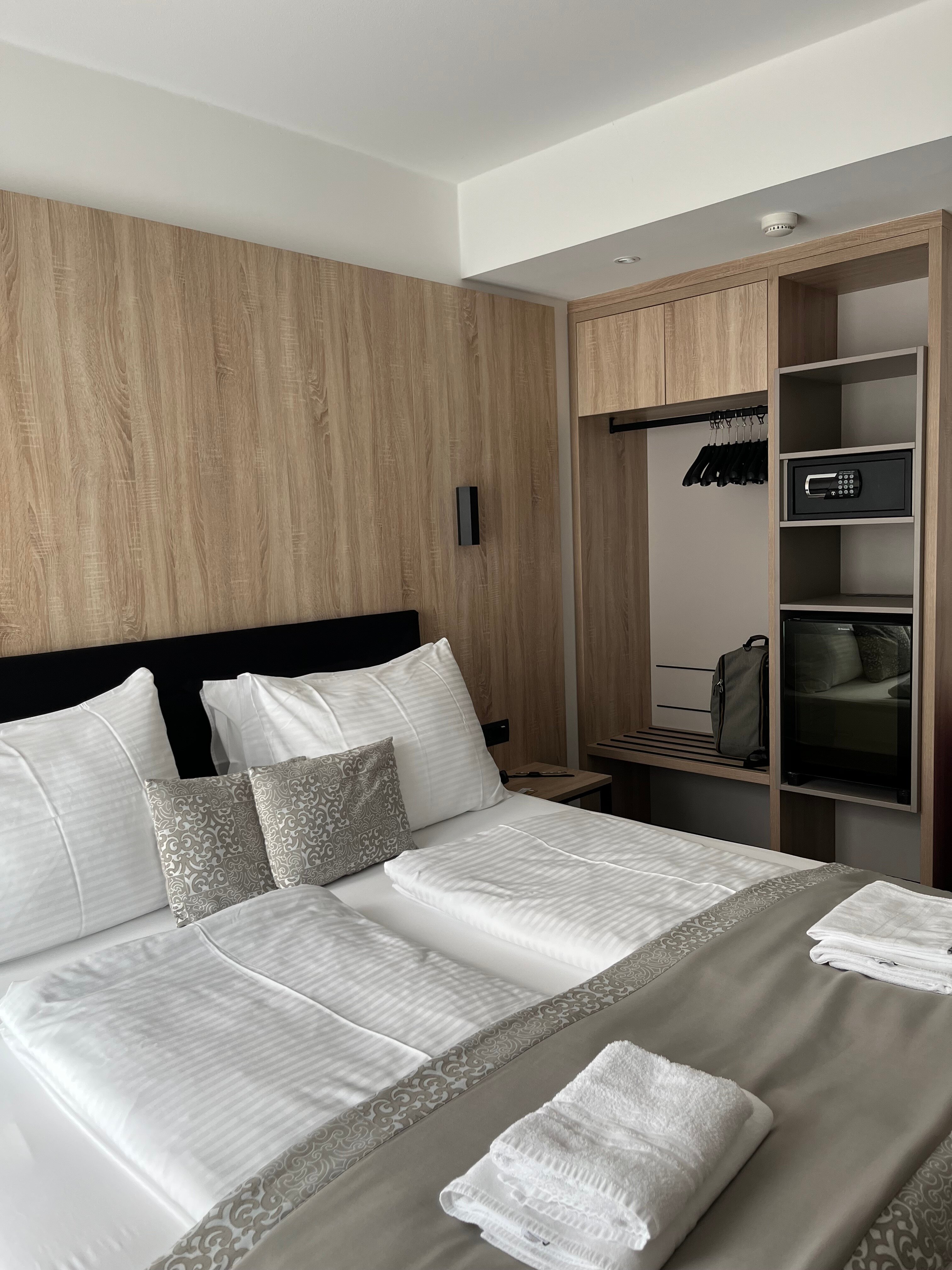 Hotel Tourist-官方