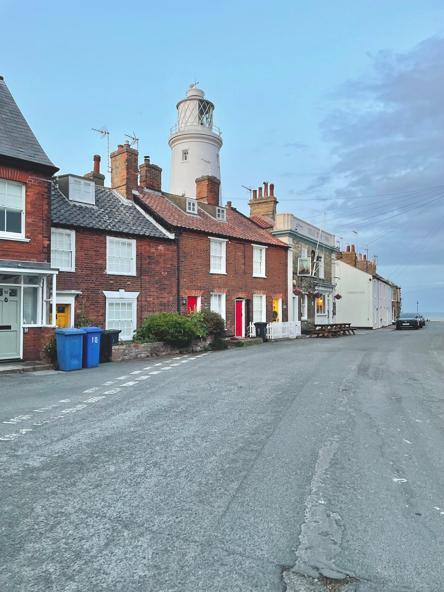 Sutherland House-官方