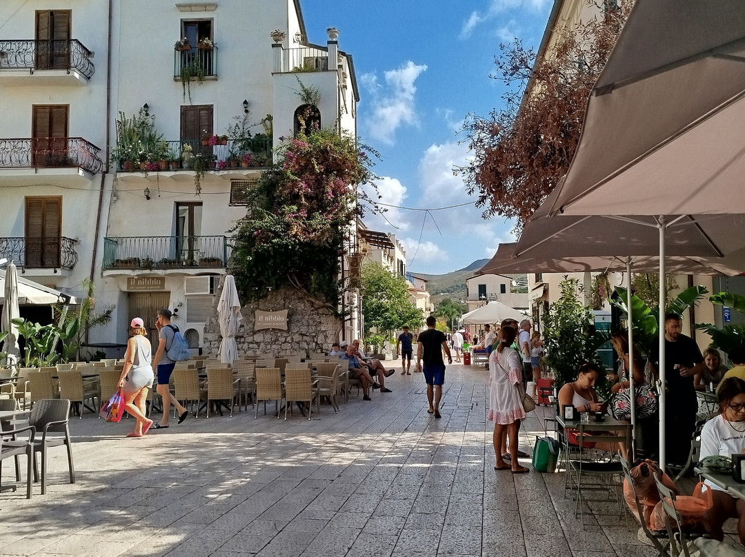 Lido Sperlonga-斯佩隆加必去景点