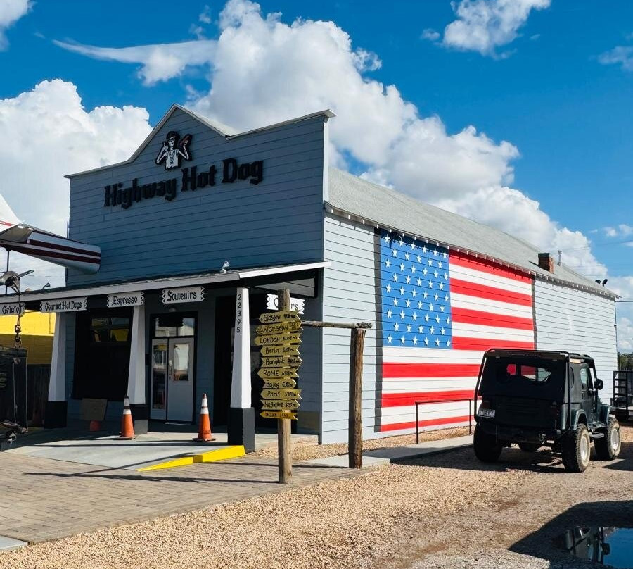 Delgadillo's Original Route 66 Gift Shop-塞利格曼必去景点