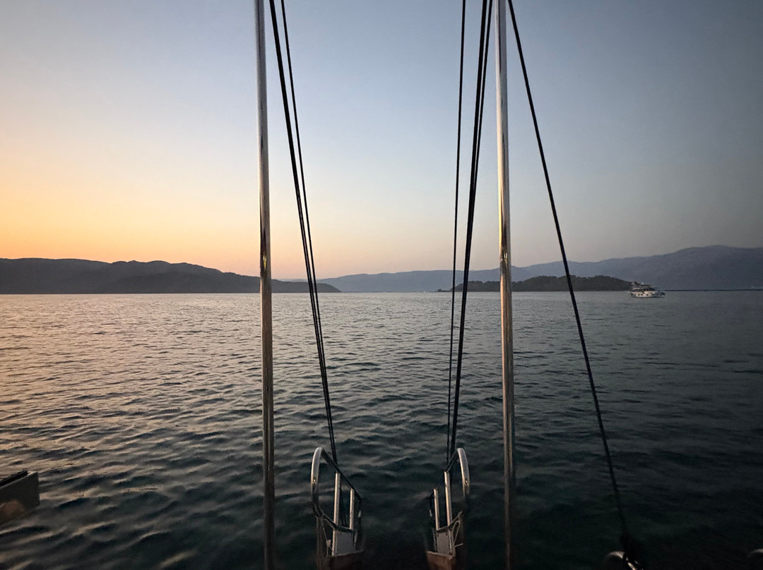 Captain Boris Boat Trips-达利安必去景点