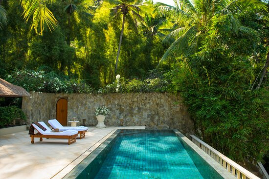 阿曼其拉度假酒店主图